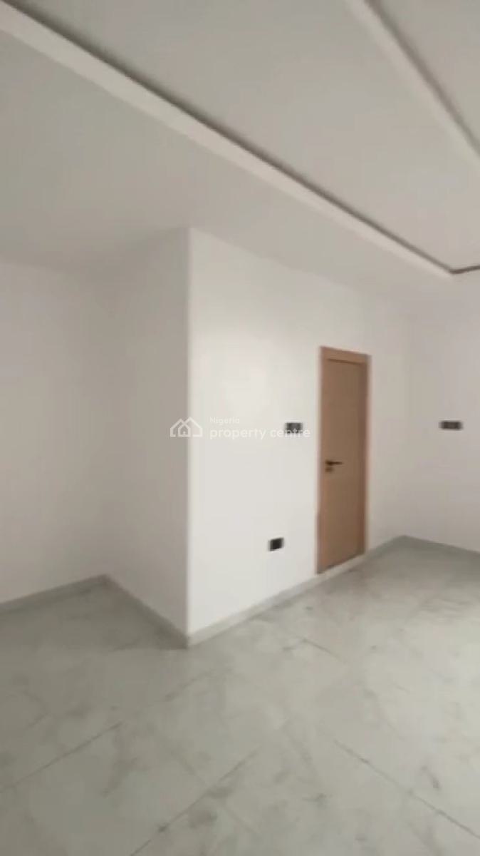 Luxury Mini Flat in Yaba, Yaba, Lagos, Mini Flat (room and Parlour) for Rent