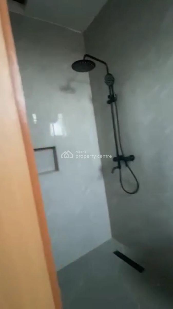 Luxury Mini Flat in Yaba, Yaba, Lagos, Mini Flat (room and Parlour) for Rent