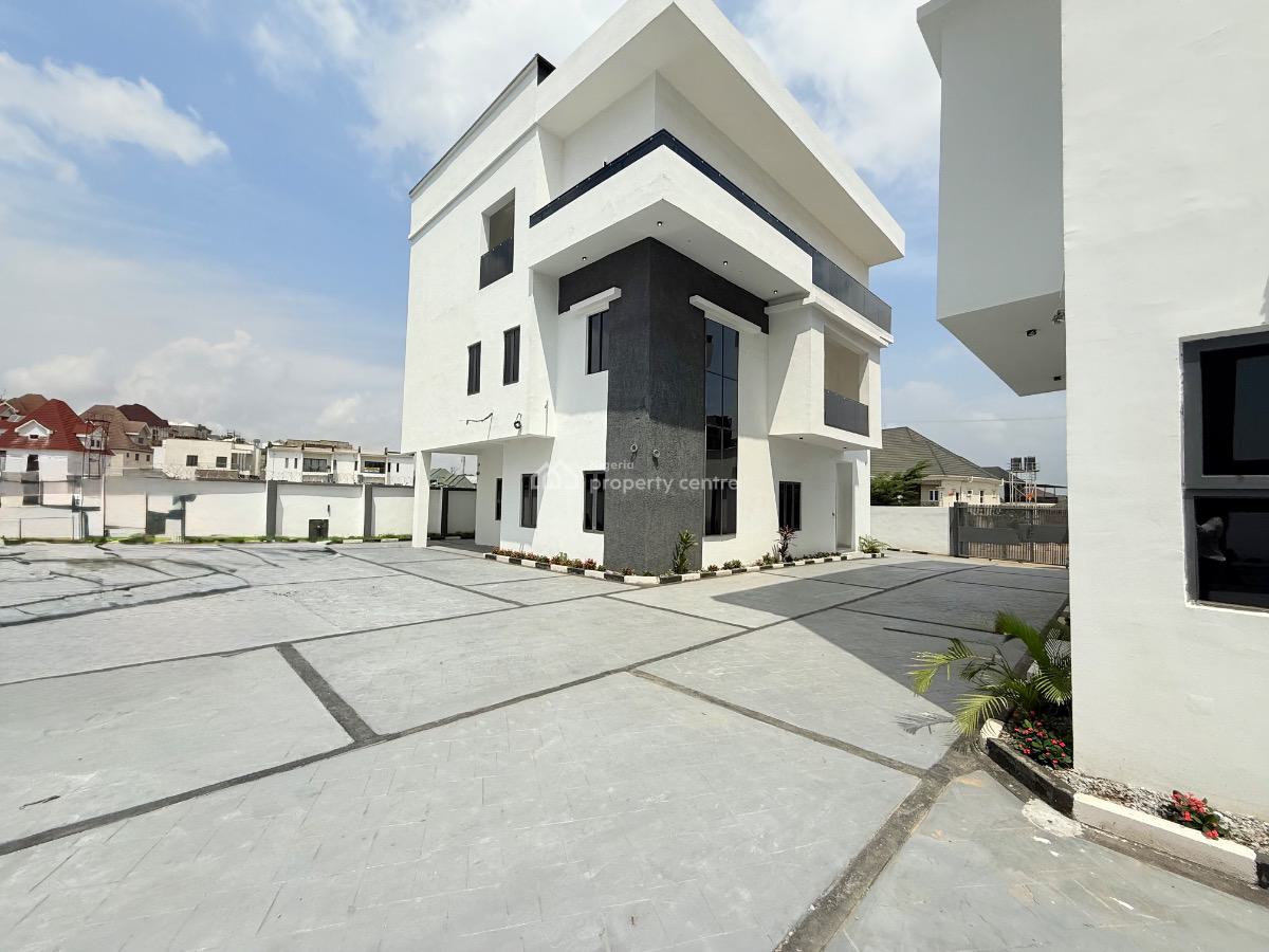 Stunning 5 Bedroom Detached House, Asokoro District, Abuja, Detached Duplex for Sale