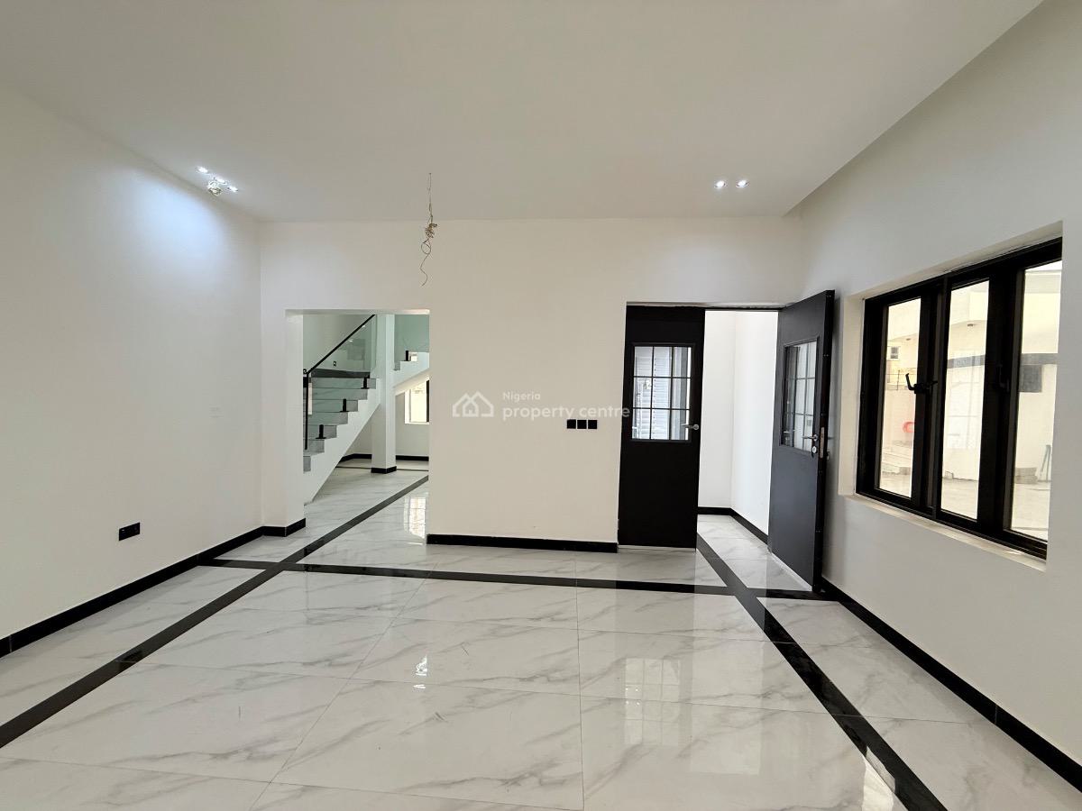Stunning 5 Bedroom Detached House, Asokoro District, Abuja, Detached Duplex for Sale