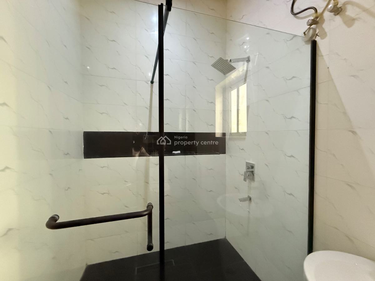 Stunning 5 Bedroom Detached House, Asokoro District, Abuja, Detached Duplex for Sale