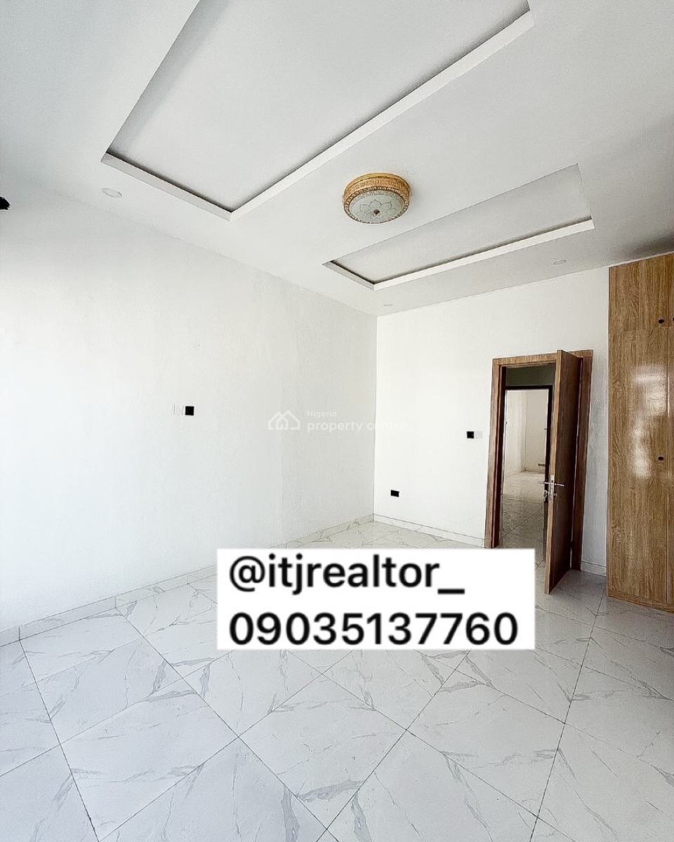 Lovely 4 Bedroom Apartment with Bq, Ikota, Lekki, Lagos, Block of Flats for Sale