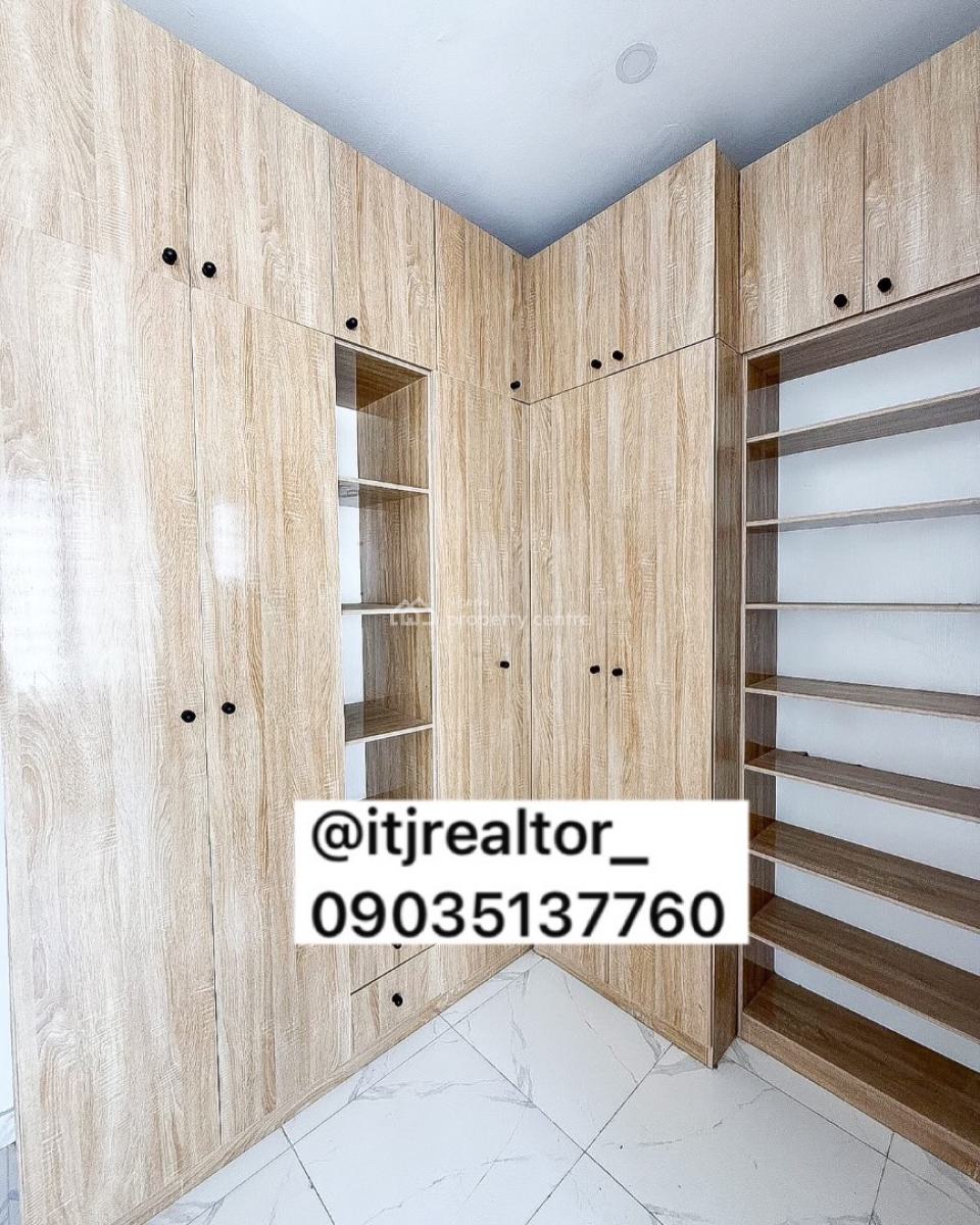 Lovely 4 Bedroom Apartment with Bq, Ikota, Lekki, Lagos, Block of Flats for Sale