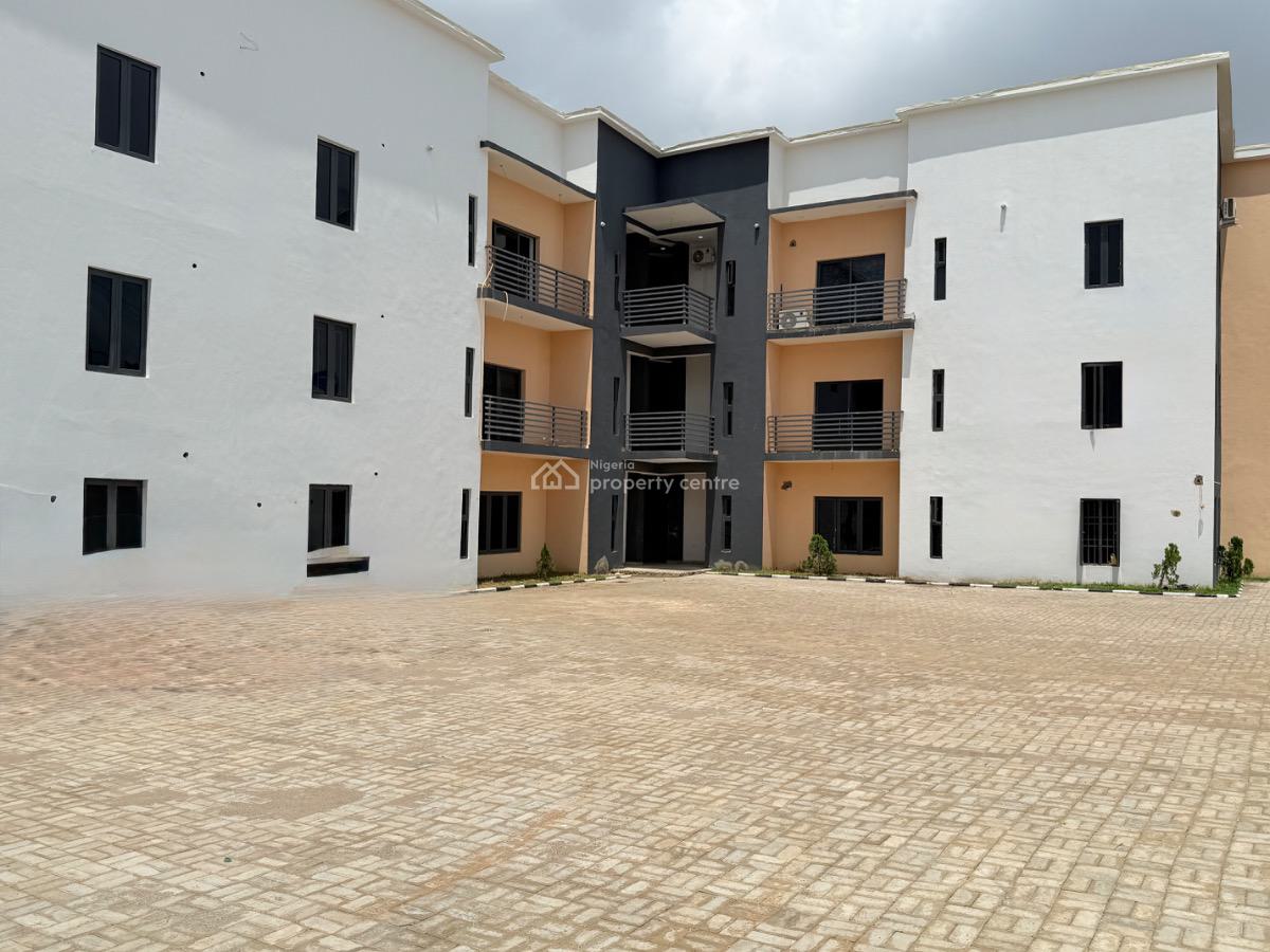 Spacious 3 Bedroom Flat, Kaura, Abuja, Flat / Apartment for Sale