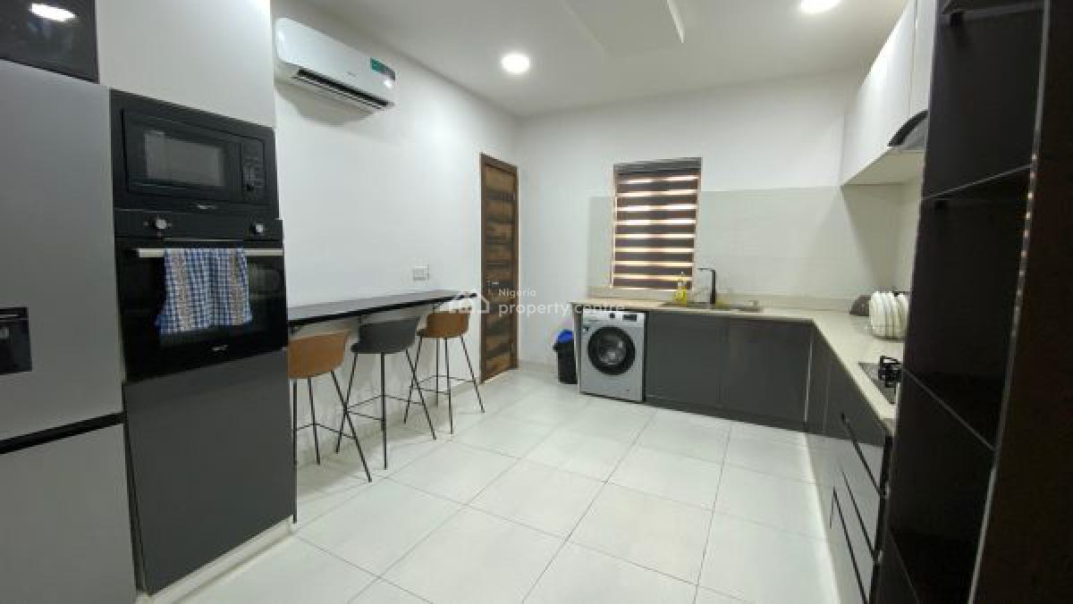 3 Bedroom Fully Furnished Penthouse, Lekki, Lagos, Flat / Apartment for Rent