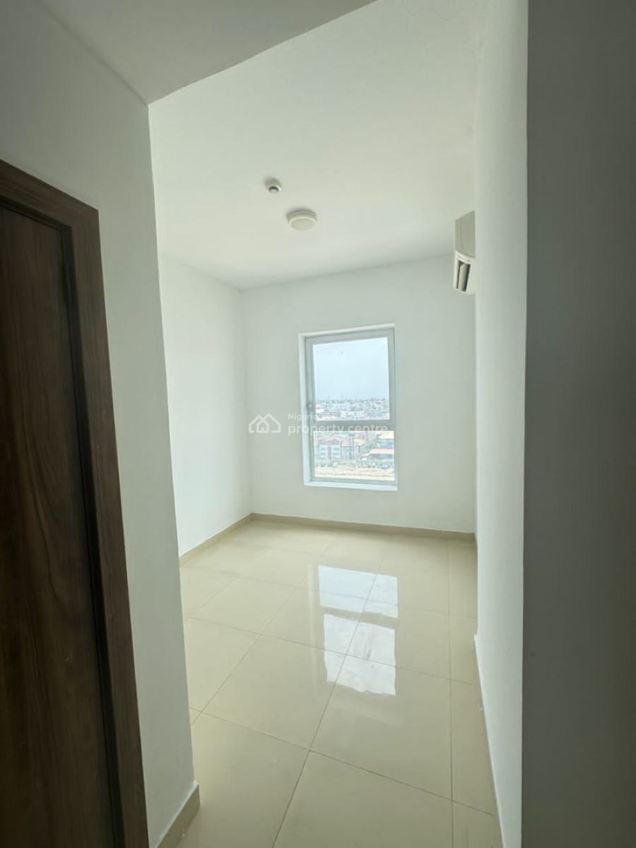 Lovely City View 2 Bedroom Apartment with a Bq, Lekki, Lagos, Flat / Apartment for Rent