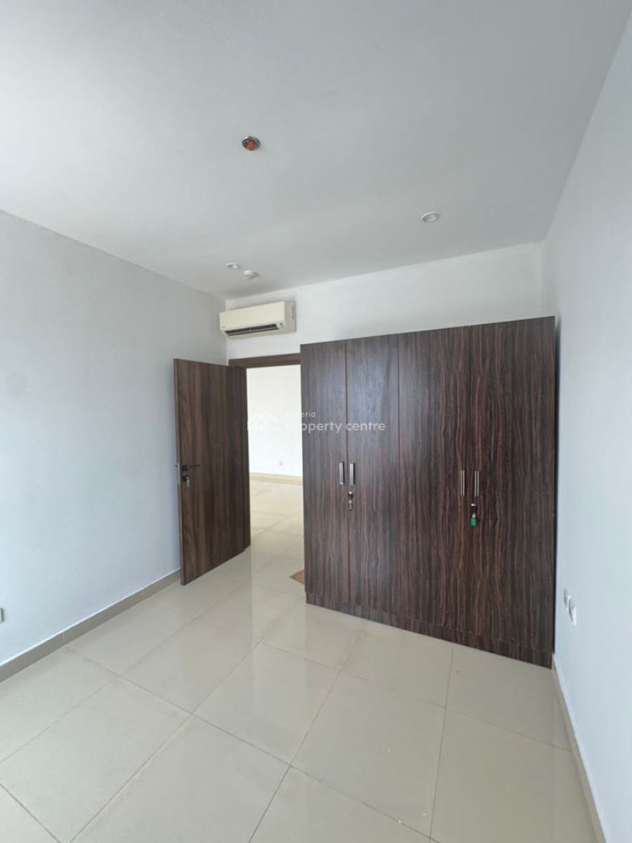 Lovely City View 2 Bedroom Apartment with a Bq, Lekki, Lagos, Flat / Apartment for Rent
