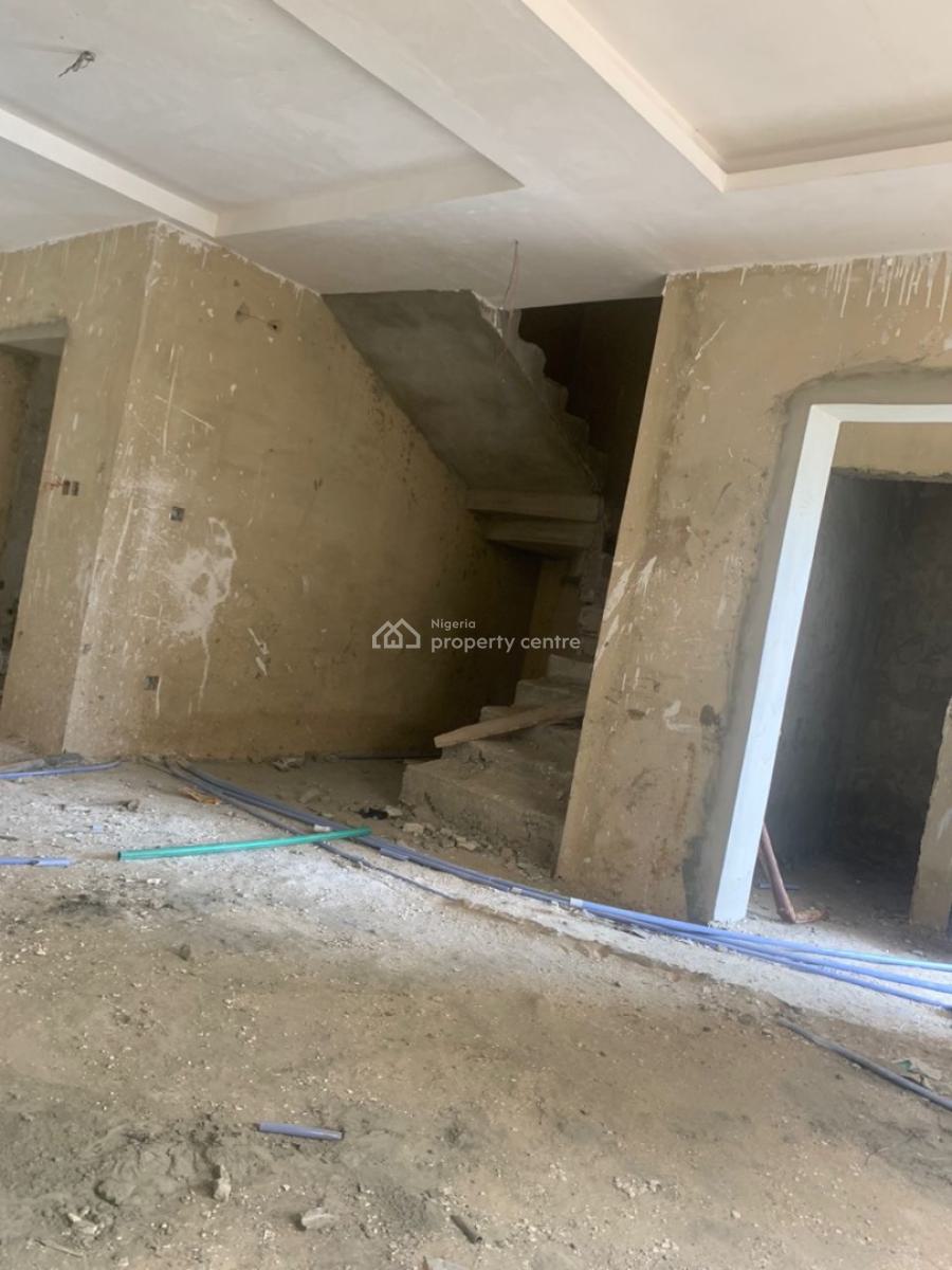 2 Bedroom Apartment in a Tight Estate, Abraham Adesanya, Ogombo, Ajah, Lagos, Flat / Apartment for Sale