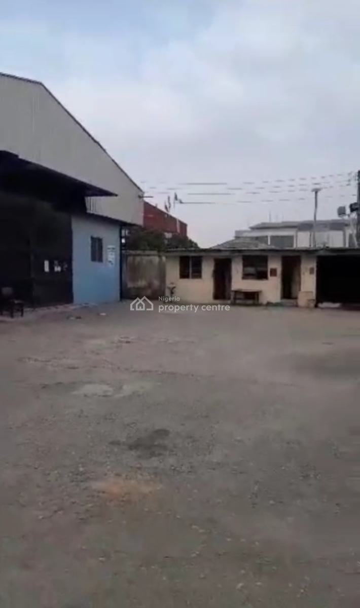 Vacant Warehouse of 3,200sqm on Land of 4,000sqm, Off Oba Akran, Oba Akran, Ikeja, Lagos, Warehouse for Sale