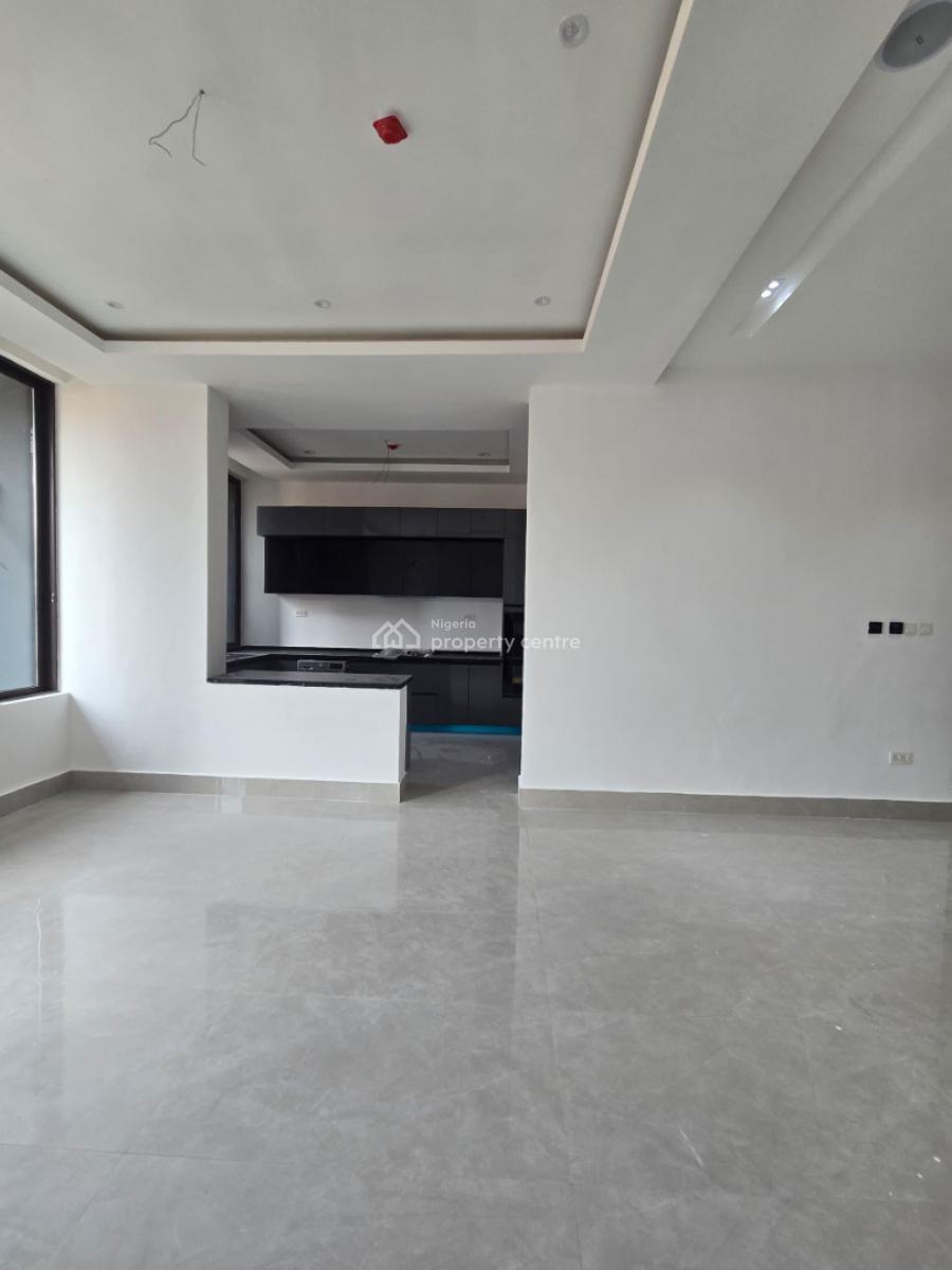 Luxurious and Spacious 3 Bed Apartment with Bq, Gym, Elevator & Pool, Lekki Phase 1, Lekki, Lagos, Flat / Apartment for Rent