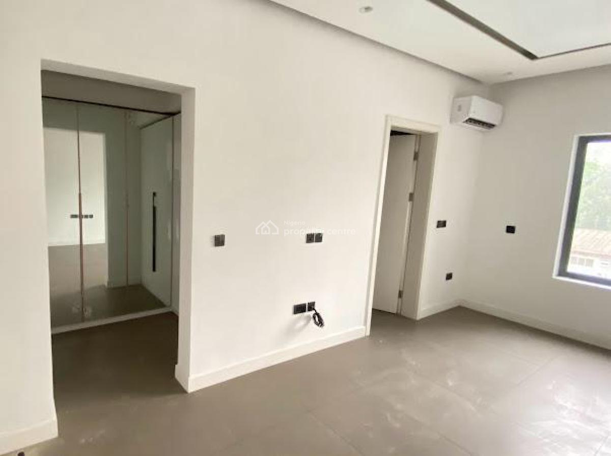 4 Bedroom Maisonette Duplex with a Room Bq, Old Ikoyi, Ikoyi, Lagos, House for Sale