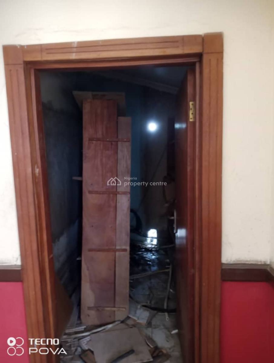 Open Plan Office Space (200sqm) Pent-house Upstairs, Secretariat, Alausa, Ikeja, Lagos, Office Space for Rent