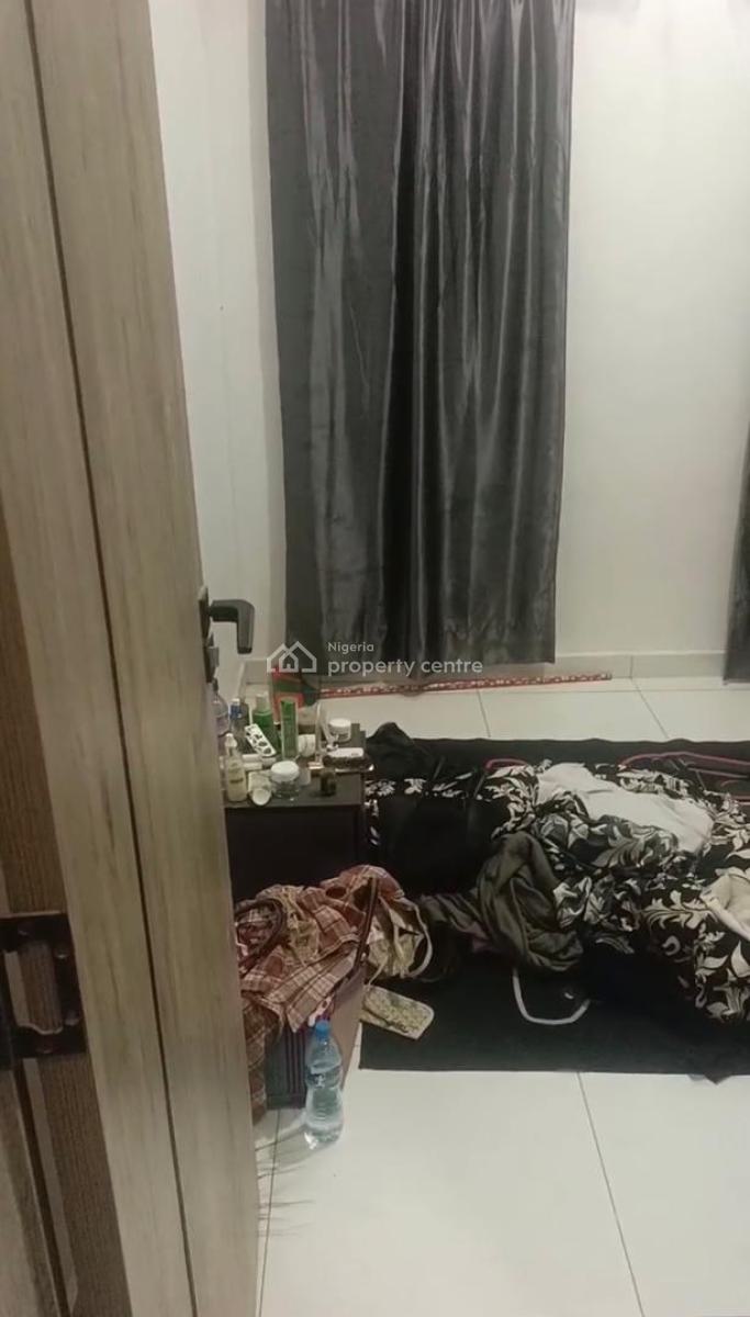 Self Contain Apartment Sharing Only Kitchen in an Estate with Swimming Pool, Orchid Before Roundabout, Lekki, Lagos, Self Contain (single Rooms) for Rent