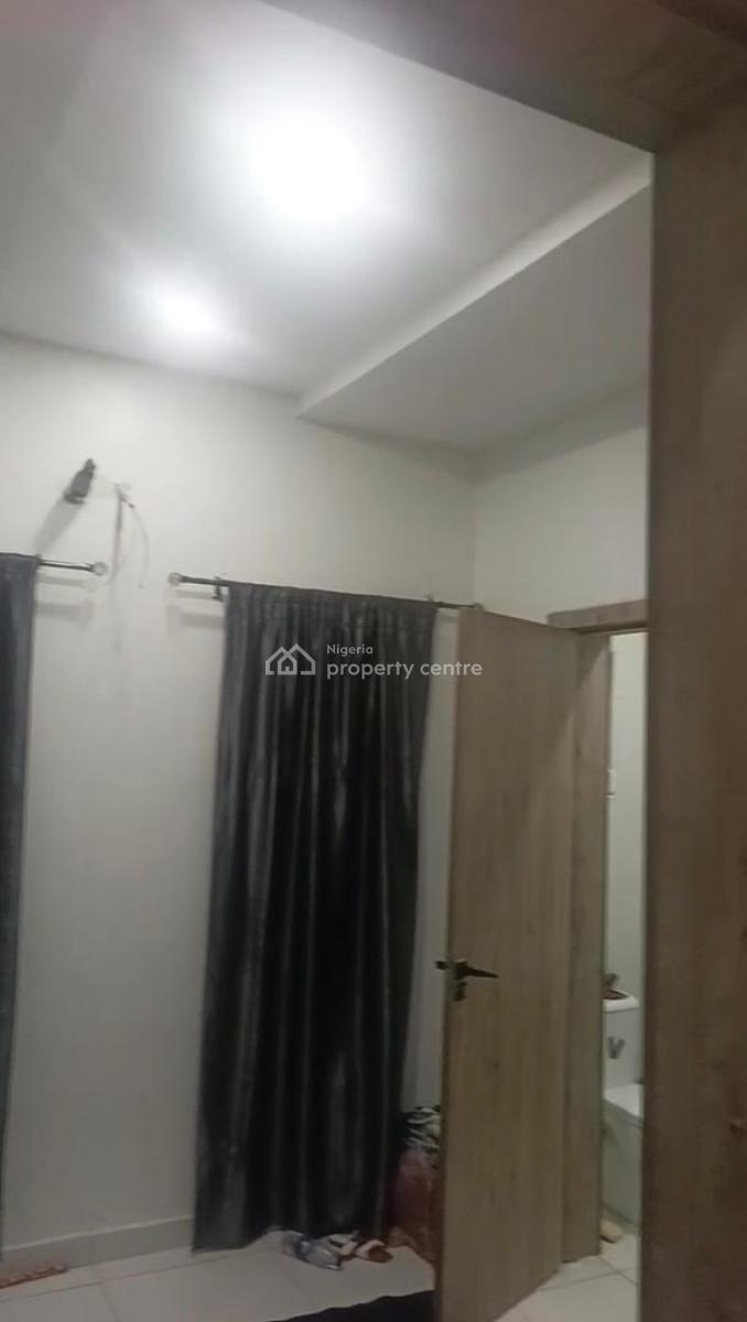 Self Contain Apartment Sharing Only Kitchen in an Estate with Swimming Pool, Orchid Before Roundabout, Lekki, Lagos, Self Contain (single Rooms) for Rent