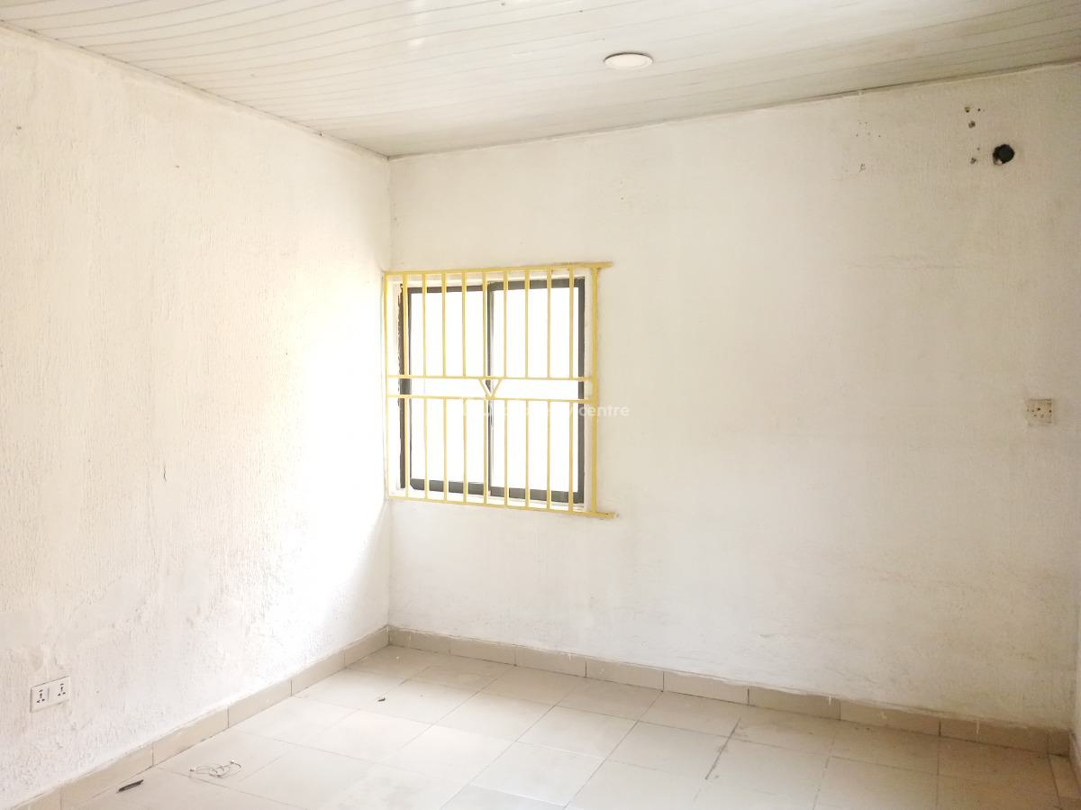 a Nice Room in a Shared Apartment, Abraham Adasanya Estate, Ajiwe, Ajah, Lagos, Self Contain (single Rooms) for Rent