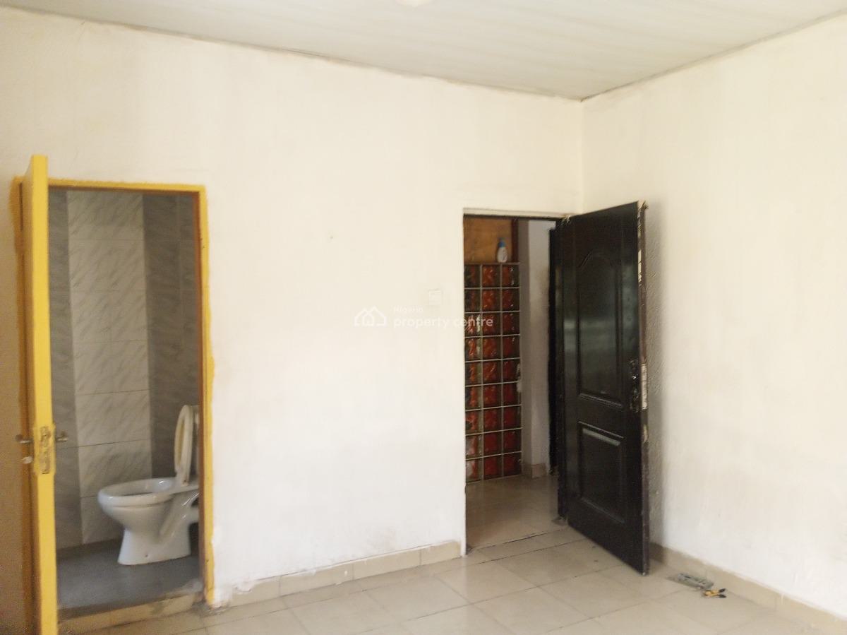 a Nice Room in a Shared Apartment, Abraham Adasanya Estate, Ajiwe, Ajah, Lagos, Self Contain (single Rooms) for Rent