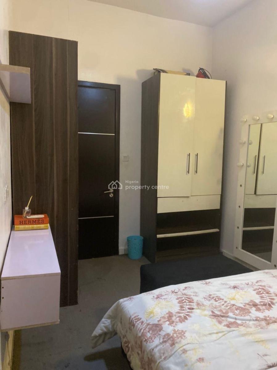 Just in! Spacious and Elegant, Comes Unfurnished, Chevron Drive, Lekki, Lagos, Semi-detached Duplex for Rent