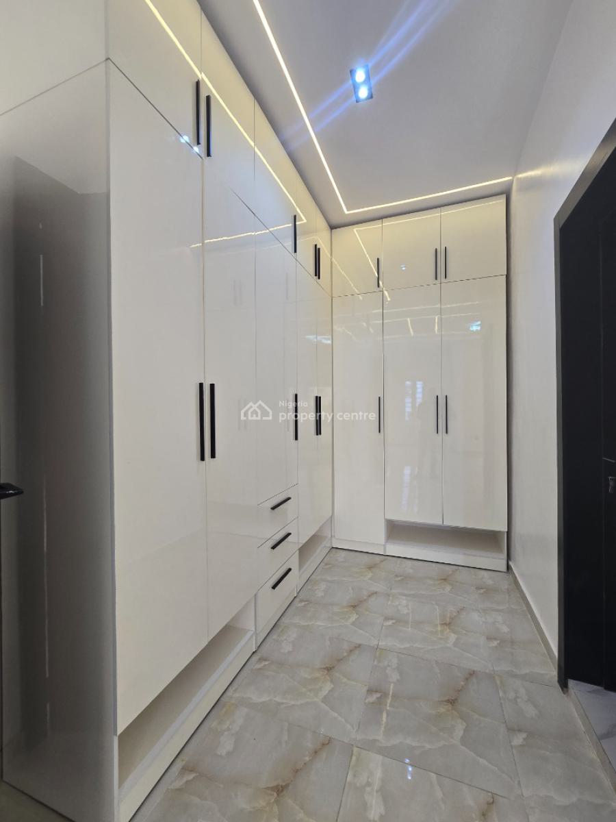5 Bedroom House with Swimming Pool, Pinnock Beach Estate, Osapa, Lekki, Lagos, Detached Duplex for Sale
