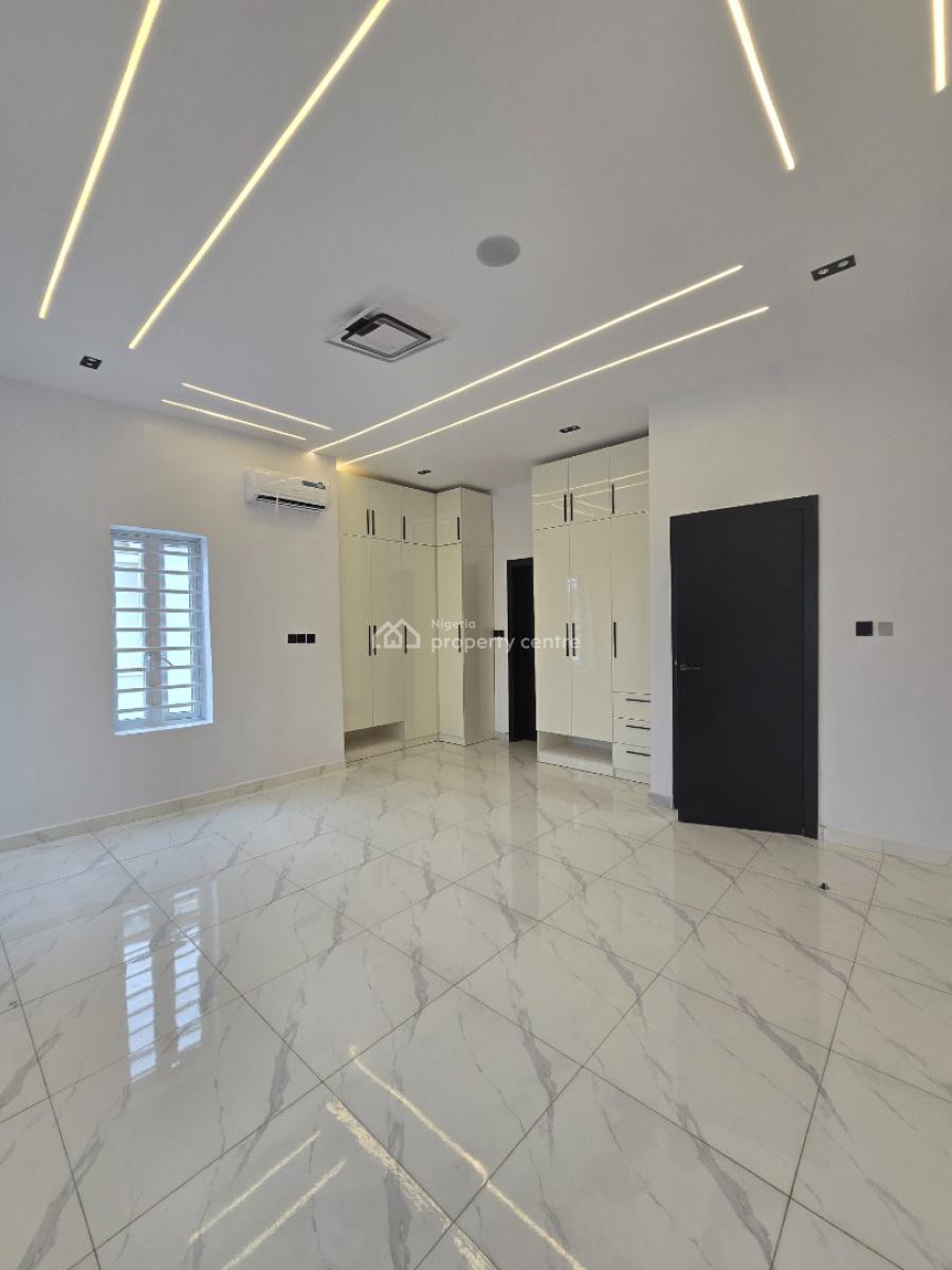 5 Bedroom House with Swimming Pool, Pinnock Beach Estate, Osapa, Lekki, Lagos, Detached Duplex for Sale