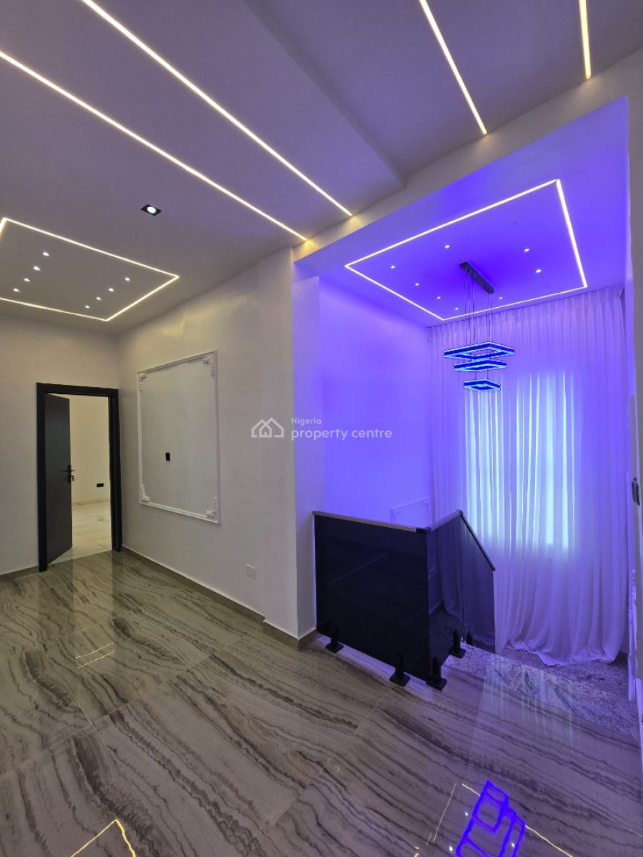 5 Bedroom House with Swimming Pool, Pinnock Beach Estate, Osapa, Lekki, Lagos, Detached Duplex for Sale