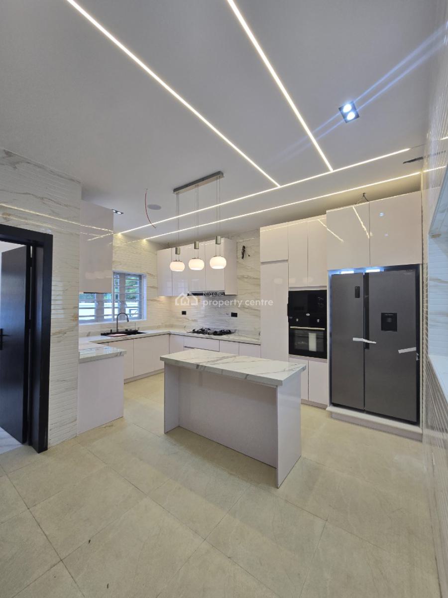 5 Bedroom House with Swimming Pool, Pinnock Beach Estate, Osapa, Lekki, Lagos, Detached Duplex for Sale
