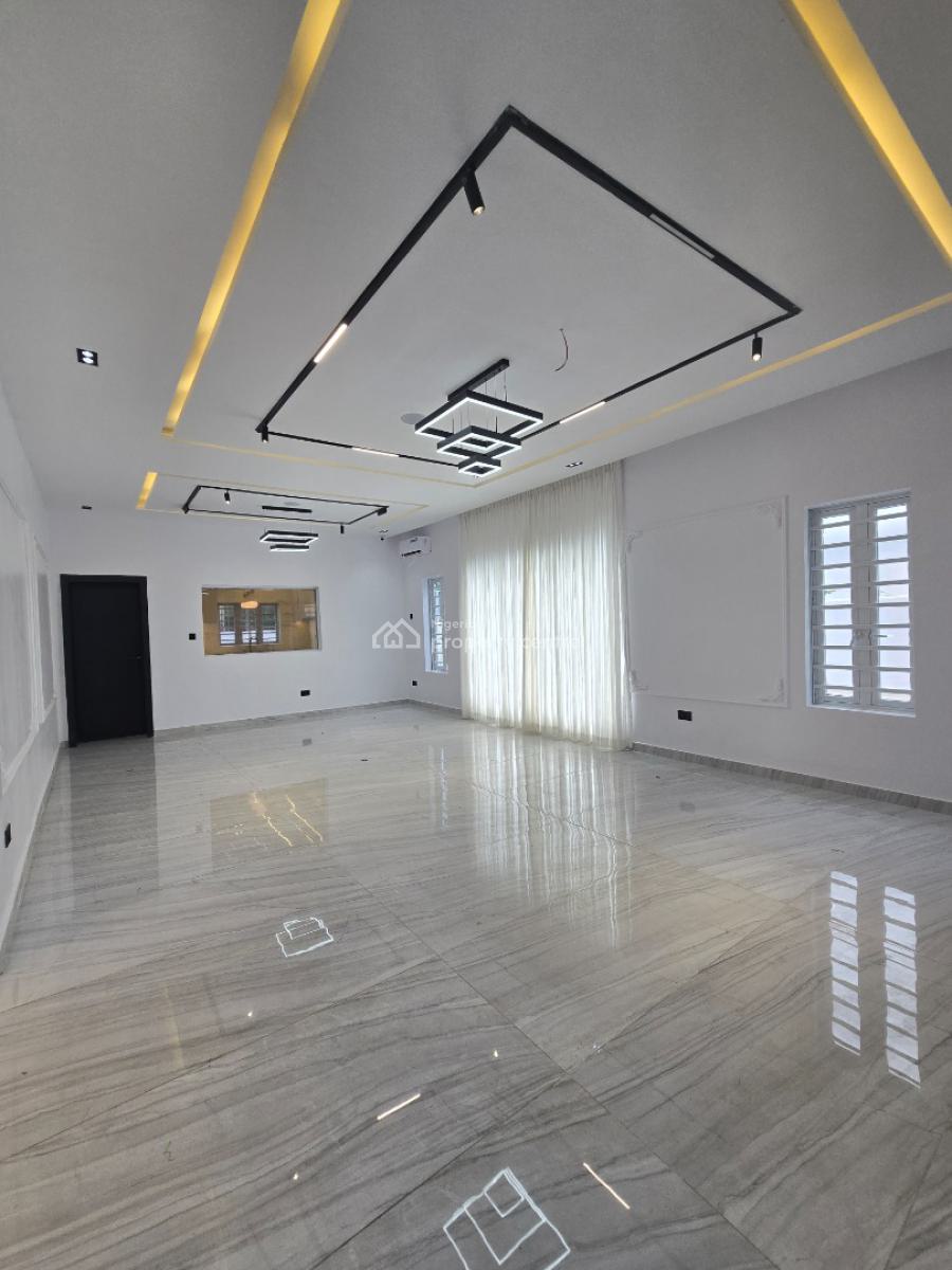 5 Bedroom House with Swimming Pool, Pinnock Beach Estate, Osapa, Lekki, Lagos, Detached Duplex for Sale