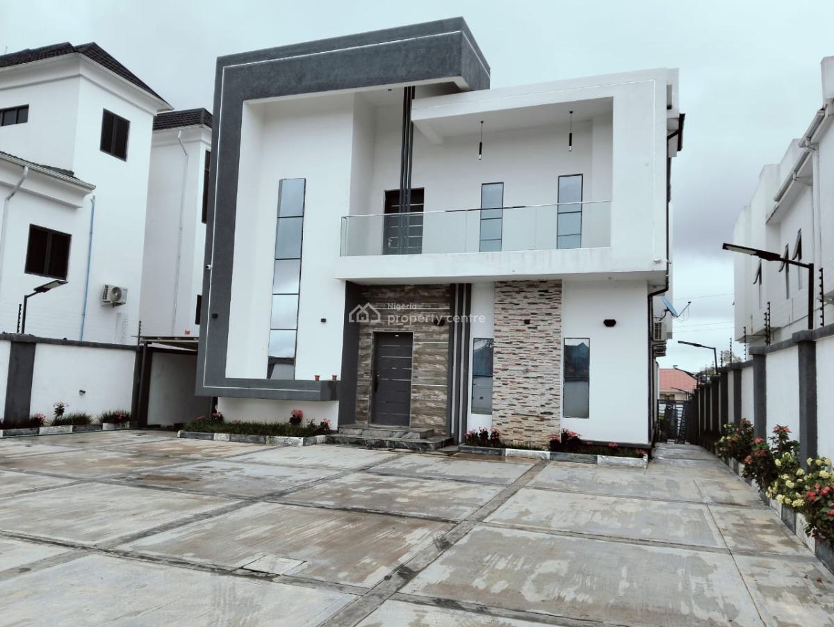 5 Bedroom Detached with 2 One Bedroom Guest Chalet, Clement Akpangbo Closed, Guzape District, Abuja, House for Rent