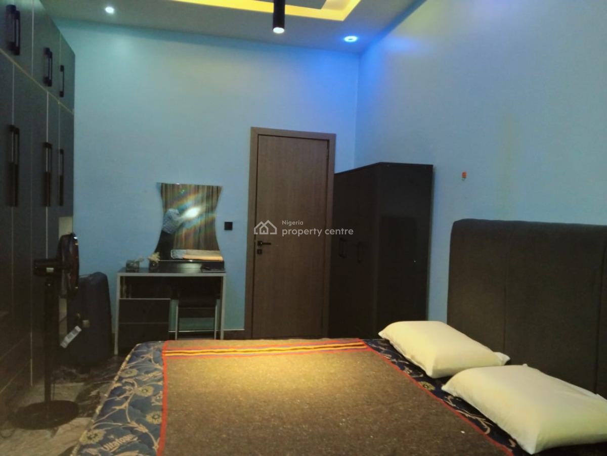 5 Bedroom Detached with 2 One Bedroom Guest Chalet, Clement Akpangbo Closed, Guzape District, Abuja, House for Rent