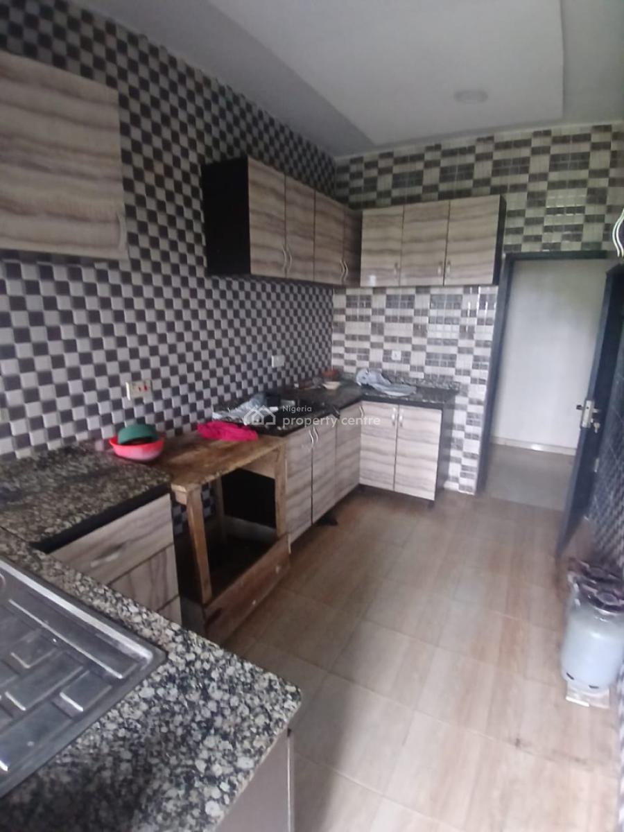 Room Self Contain with Wardrobe Inside a Shared Apartment, Opposite Lagos Business School, Alasia, Ajah, Lagos, Self Contain (single Rooms) for Rent