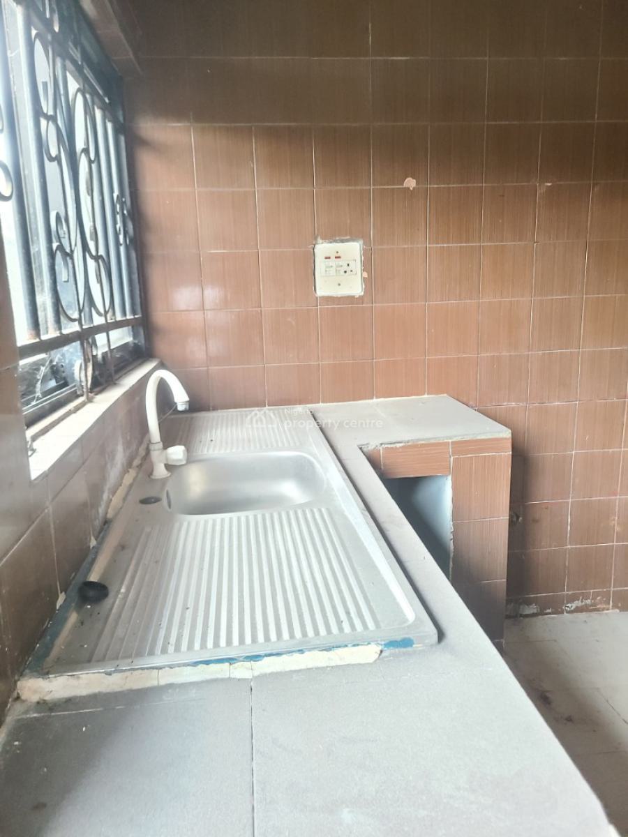 Standard and Spacious 3 Bedroom Flats, Unity Estate, Kekere, Ado Road, Ajah, Lagos, Flat / Apartment for Rent