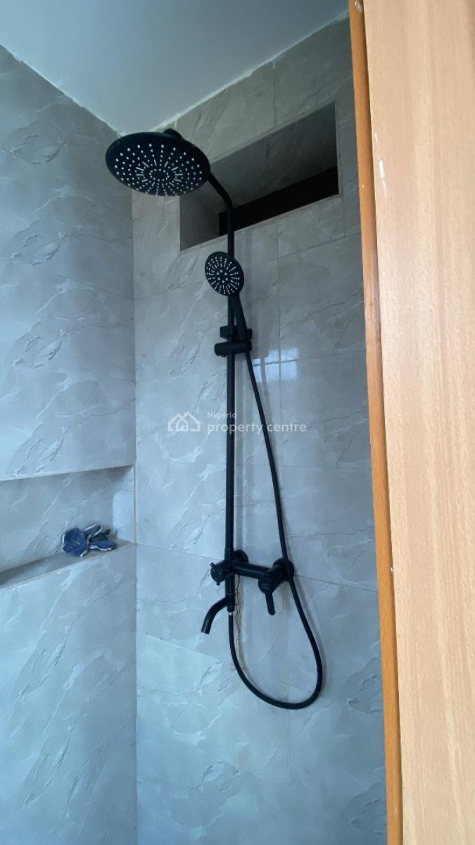 One Bedroom Apartment, Ajayi Street, Onike, Yaba, Lagos, Mini Flat (room and Parlour) for Rent