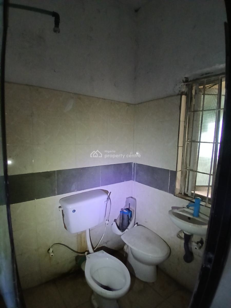 a Room Bq Upstairs in a Serviced Apartment, Agungi, Lekki, Lagos, Self Contain (single Rooms) for Rent