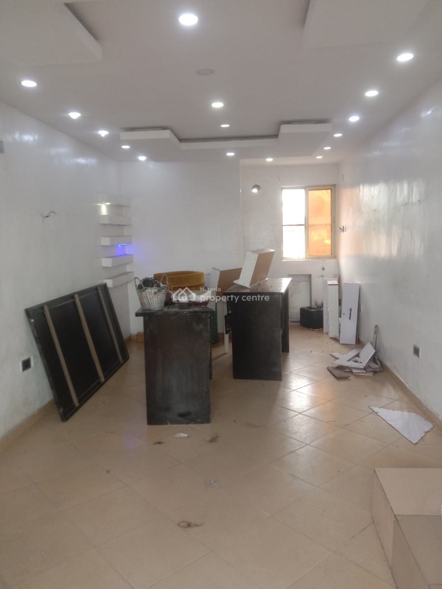 Standard and Spacious Shop Upstairs Facing Road Pop Finishing with Toile, Close to Addo Roundabout with Parking Space, Ajah, Lagos, Shop for Rent