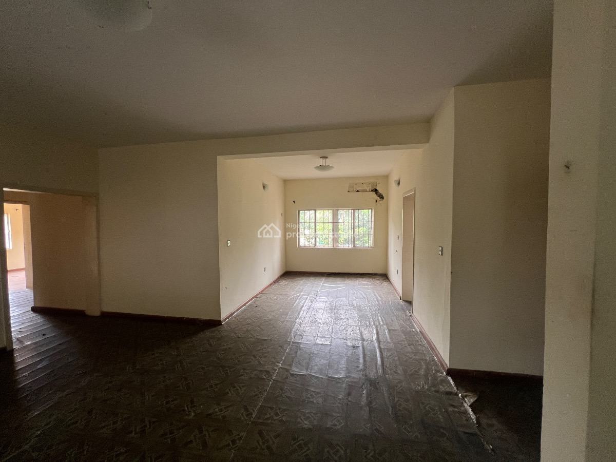 Standard and Spacious 3-bedroom Flat, Fara Park Estate, Sangotedo, Ajah, Lagos, Flat / Apartment for Rent
