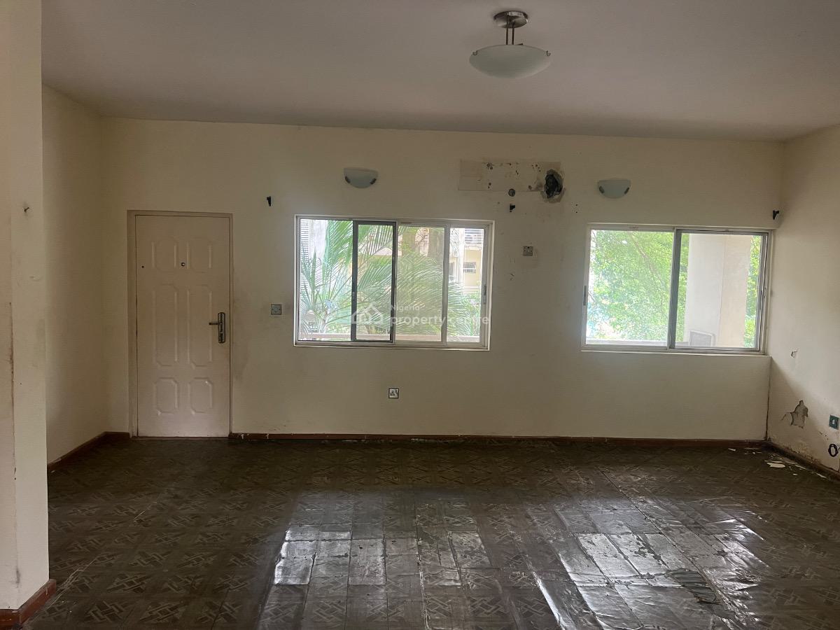 Standard and Spacious 3-bedroom Flat, Fara Park Estate, Sangotedo, Ajah, Lagos, Flat / Apartment for Rent
