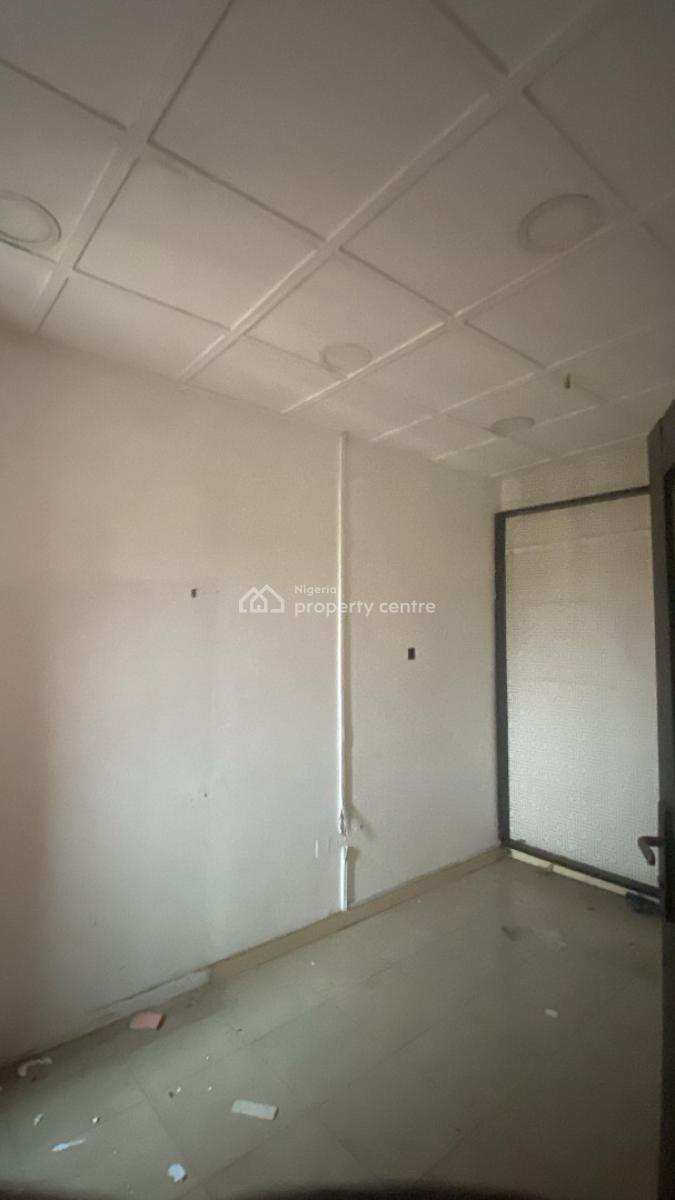 Office Space, Glover Street, Ebute Metta West, Yaba, Lagos, Office Space for Rent