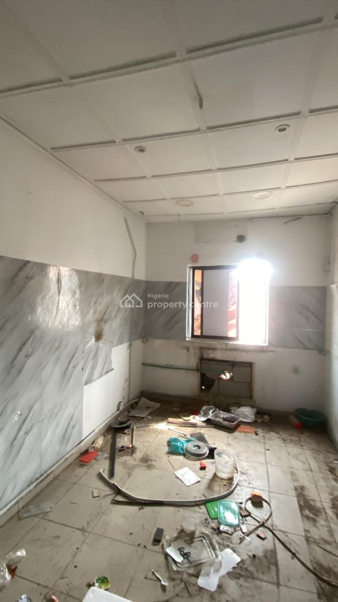 Office Space, Glover Street, Ebute Metta West, Yaba, Lagos, Office Space for Rent