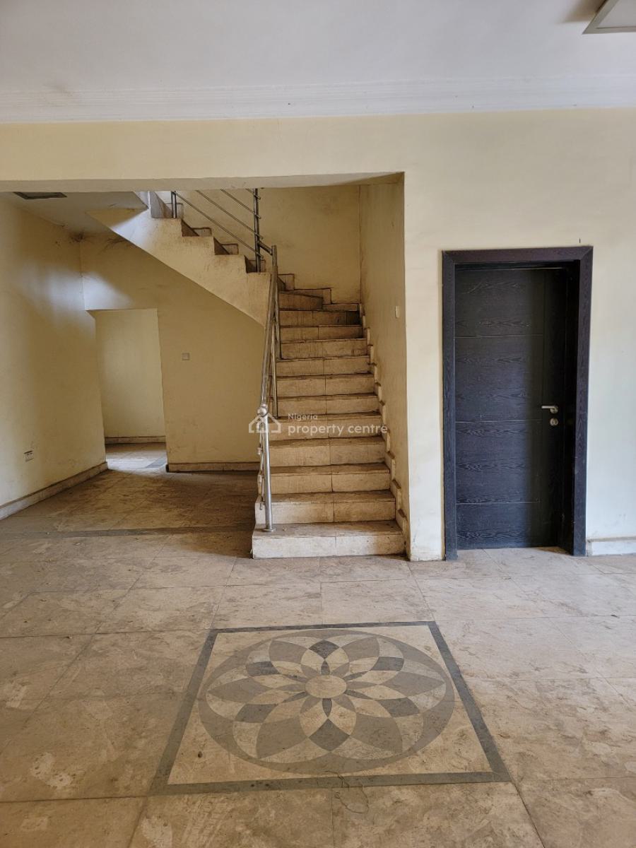 Standard 3 Floors Office Complex, Gudu, Abuja, Plaza / Complex / Mall for Sale