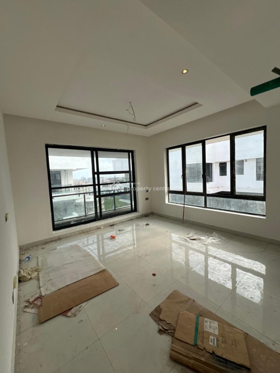 Spacious Massive Luxury 3 Bedrooms Penthouse, Richmond Pearl Estate, Off Freedom Way, Lekki Phase 1, Lekki, Lagos, Flat / Apartment for Rent