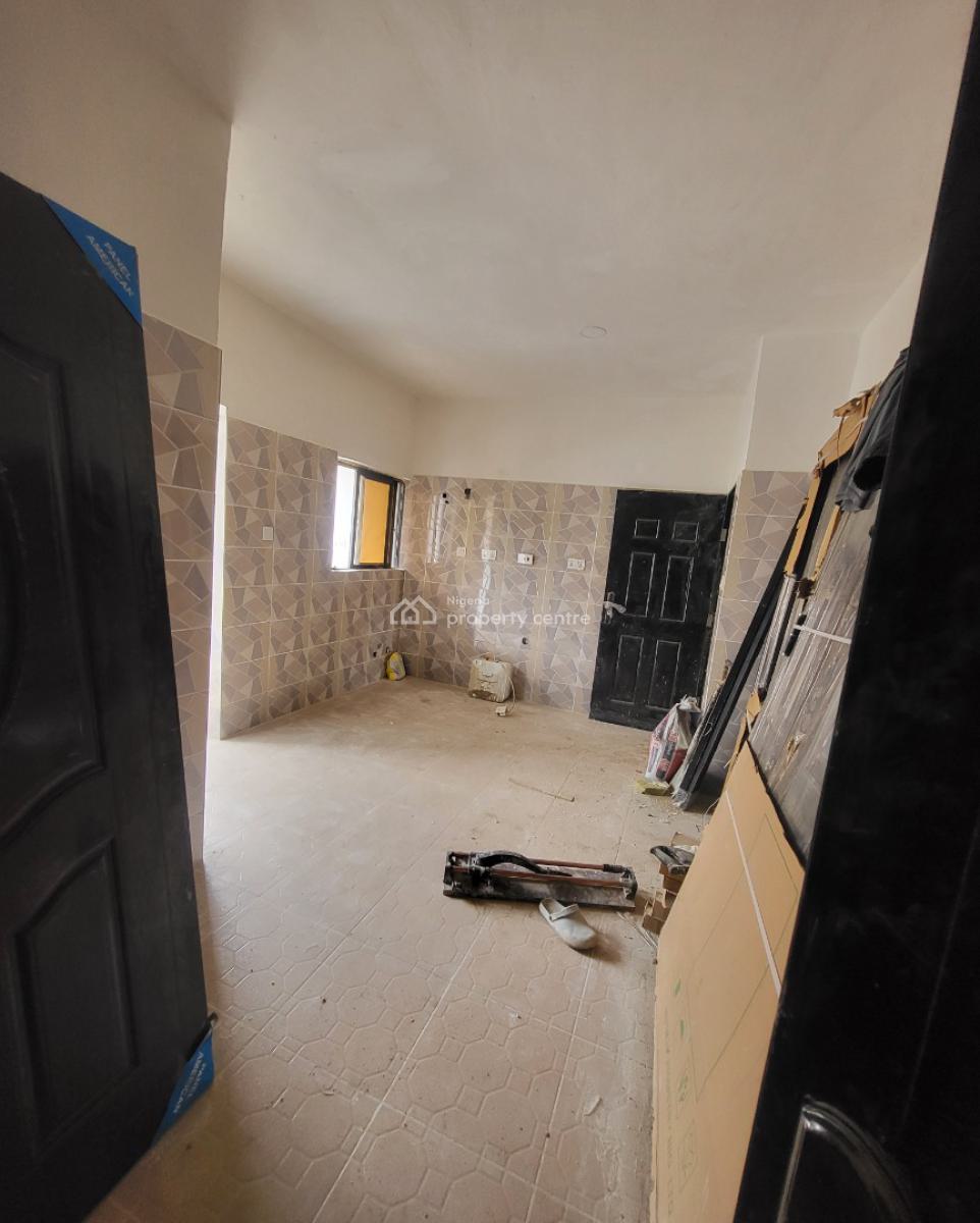 Luxurious Massive 2bedroom Flat, By Grand Hotel, Durumi, Abuja, Flat / Apartment for Rent