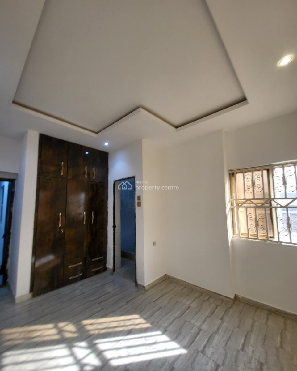 Luxurious Massive 2bedroom Flat, By Grand Hotel, Durumi, Abuja, Flat / Apartment for Rent