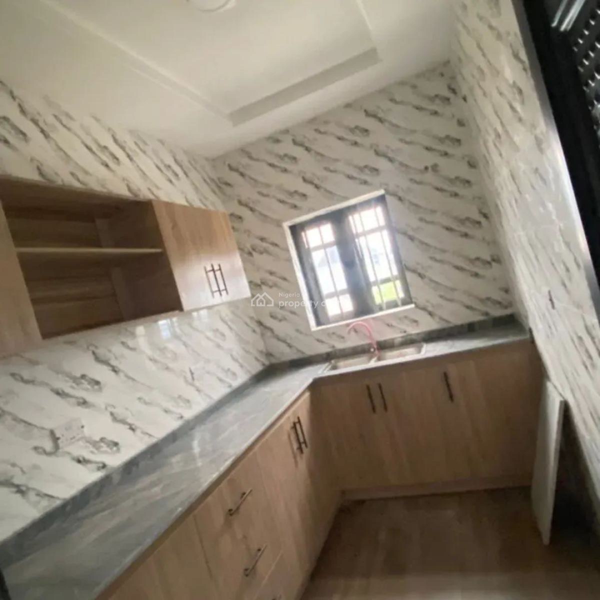 American Standard Virgin 2 Bedroom Flat, Akwaka Rumuodumaya Off G U Akeh Road Eliozu, Rumuodomaya, Port Harcourt, Rivers, Flat / Apartment for Rent