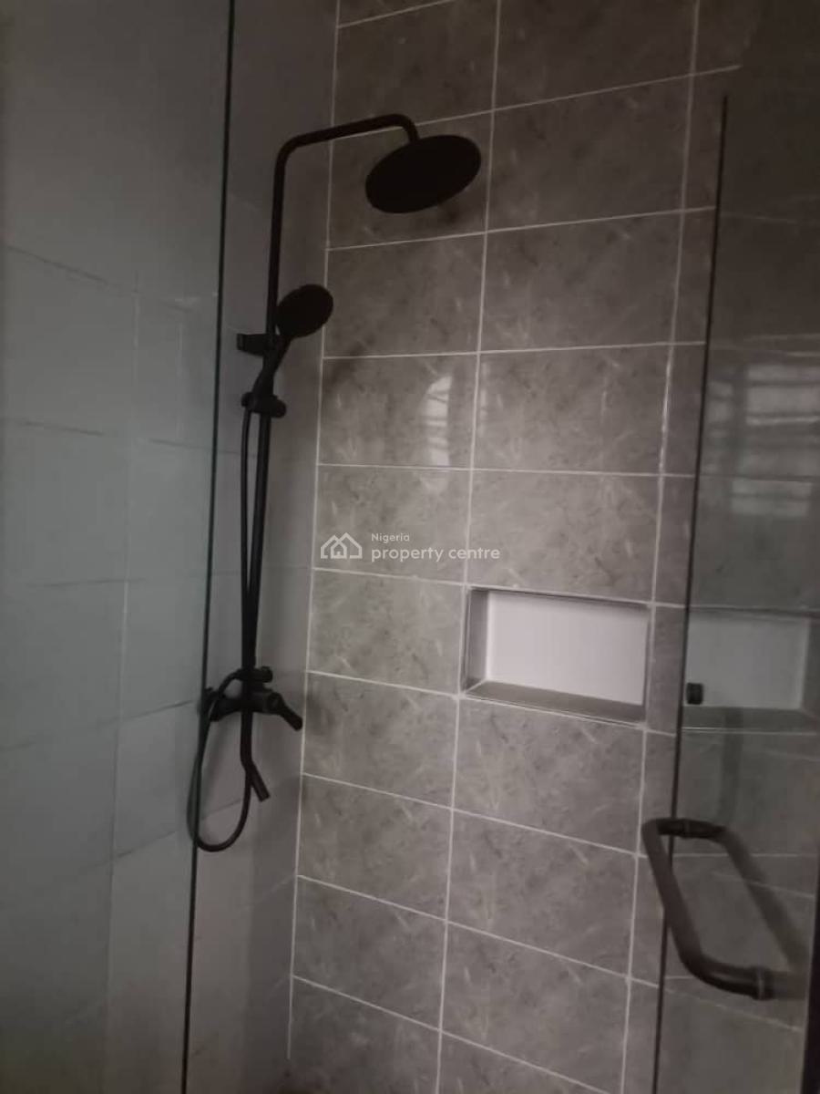 Standard and Spacious 4 Bedrooms Terraced Duplex, Royal Palm Court, Ajah, Lagos, Terraced Duplex for Rent