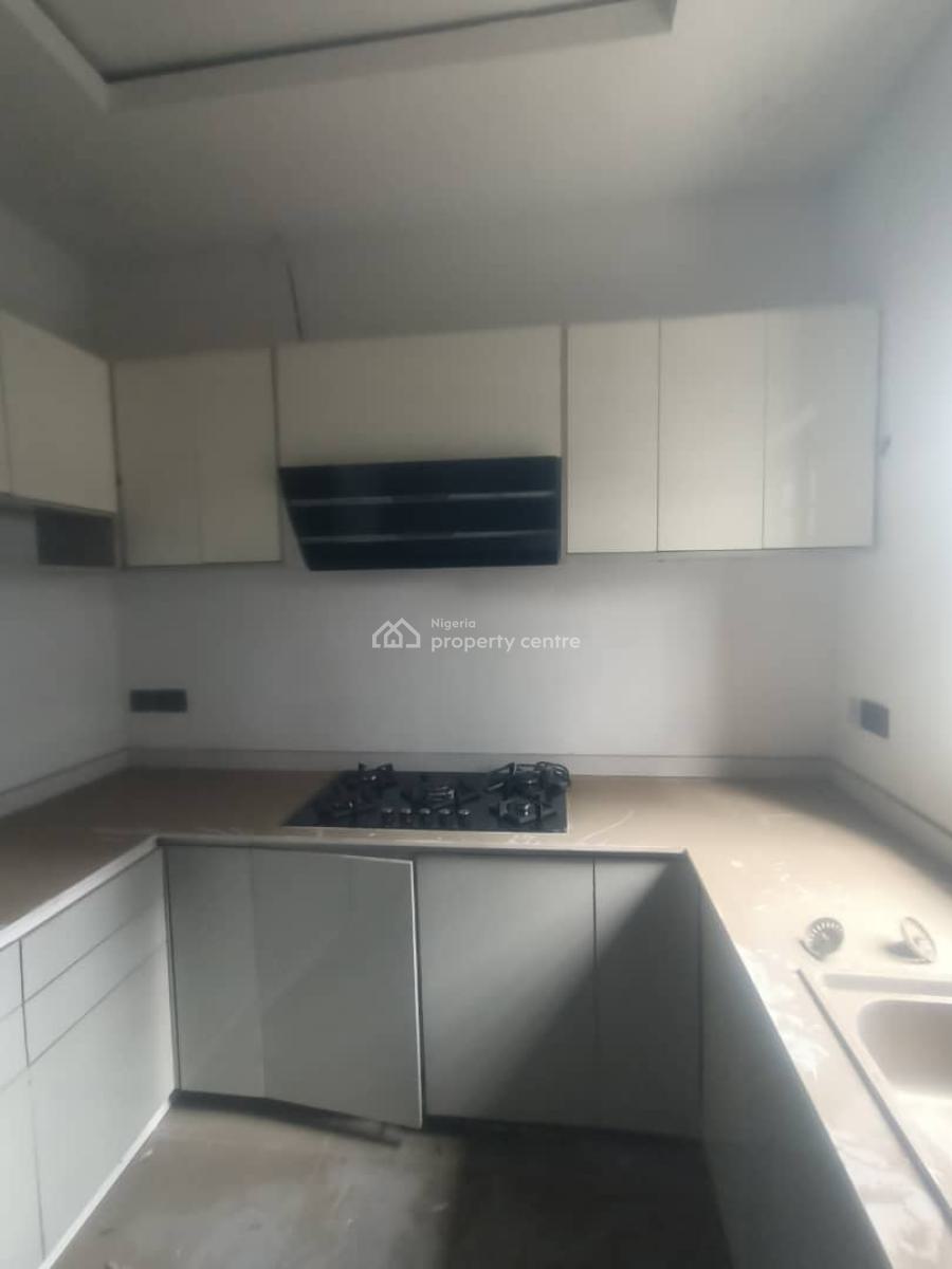 Standard and Spacious 4 Bedrooms Terraced Duplex, Royal Palm Court, Ajah, Lagos, Terraced Duplex for Rent