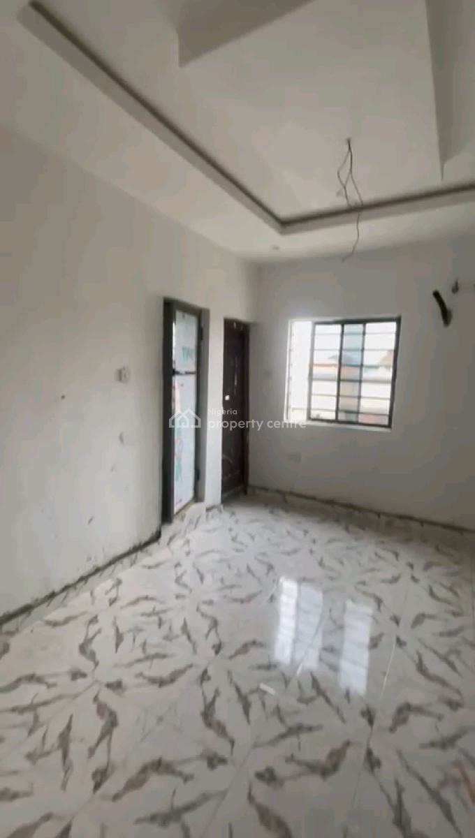 Newly Built, Spacious 2-bedroom Upflat for Long Lease, Ijagbemi Street Off Pedro Road, Shomolu, Lagos, Flat / Apartment for Sale
