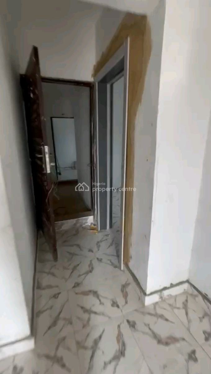 Newly Built, Spacious 2-bedroom Upflat for Long Lease, Ijagbemi Street Off Pedro Road, Shomolu, Lagos, Flat / Apartment for Sale