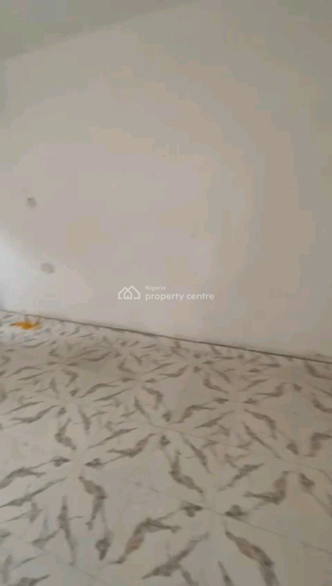 Newly Built, Spacious 2-bedroom Upflat for Long Lease, Ijagbemi Street Off Pedro Road, Shomolu, Lagos, Flat / Apartment for Sale