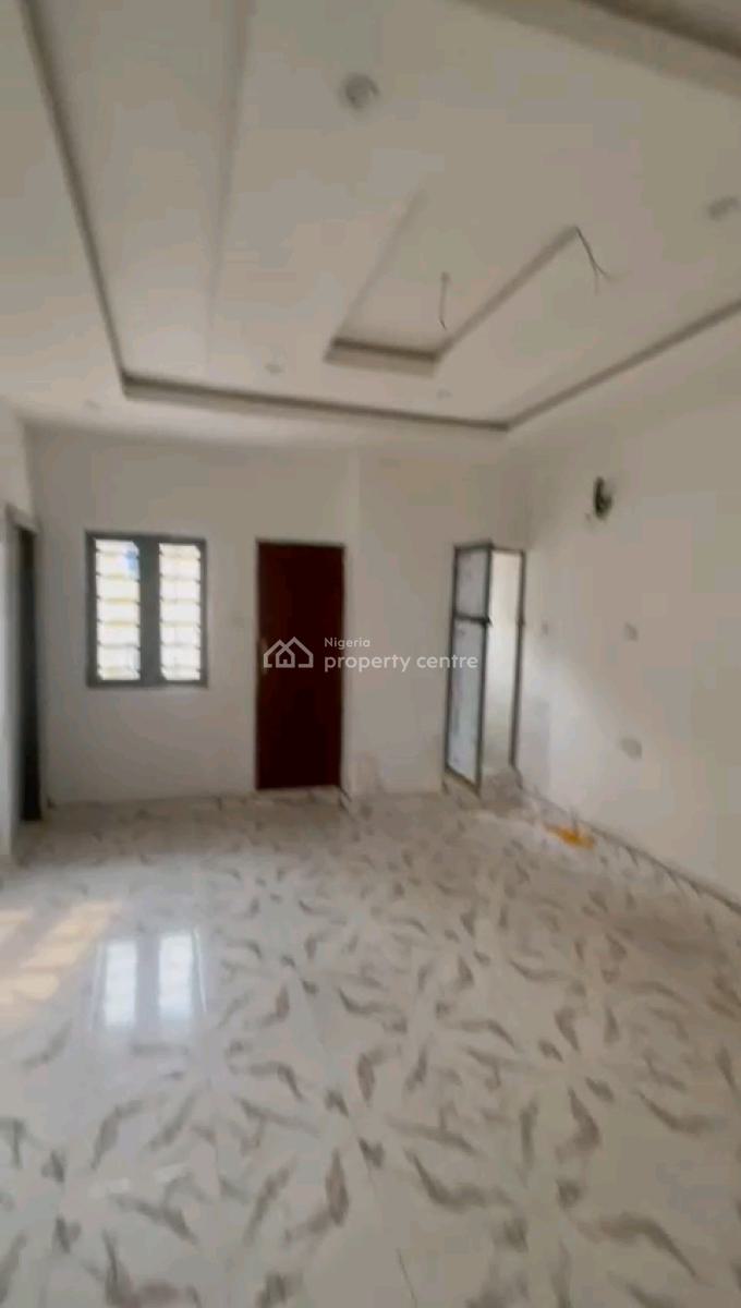 Newly Built, Spacious 2-bedroom Upflat for Long Lease, Ijagbemi Street Off Pedro Road, Shomolu, Lagos, Flat / Apartment for Sale