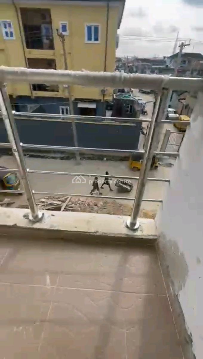 Newly Built, Spacious 2-bedroom Upflat for Long Lease, Ijagbemi Street Off Pedro Road, Shomolu, Lagos, Flat / Apartment for Sale