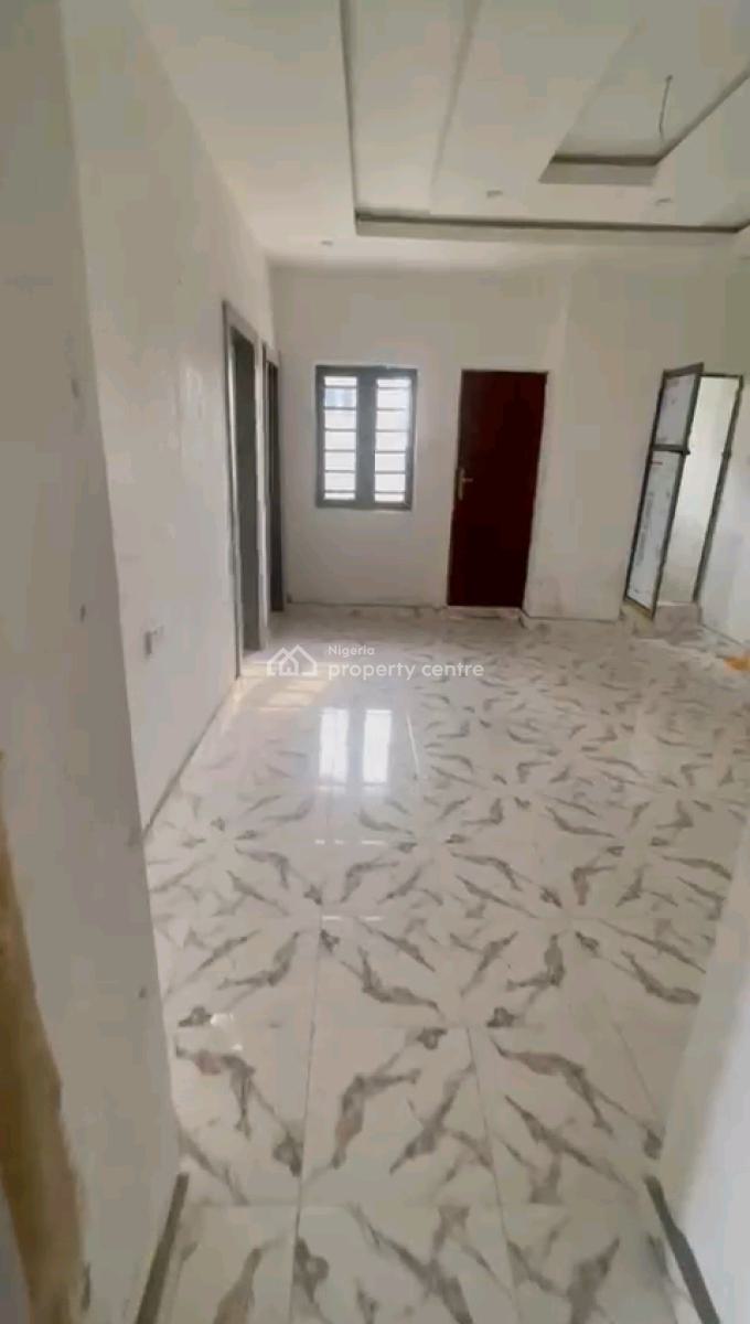 Newly Built, Spacious 2-bedroom Upflat for Long Lease, Ijagbemi Street Off Pedro Road, Shomolu, Lagos, Flat / Apartment for Sale